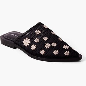 Free People Becky Daisy Black and Cream Floral Mules 10